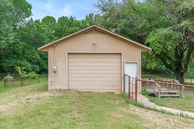 5155 Fm 1504, Wills Point, TX 75169