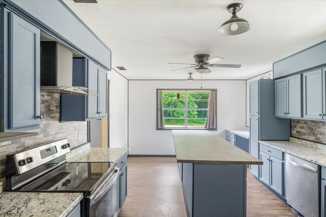 5155 Fm 1504, Wills Point, TX 75169