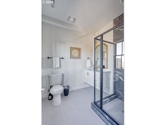 512 Ne 56TH Ave, Portland, OR 97213