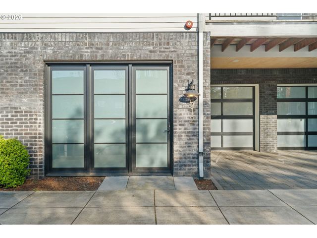 512 Ne 56TH Ave, Portland, OR 97213