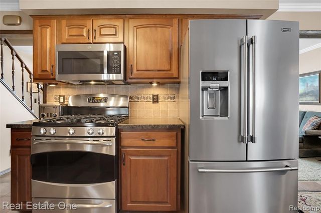 38133 Jamison Street, Livonia, MI 48154