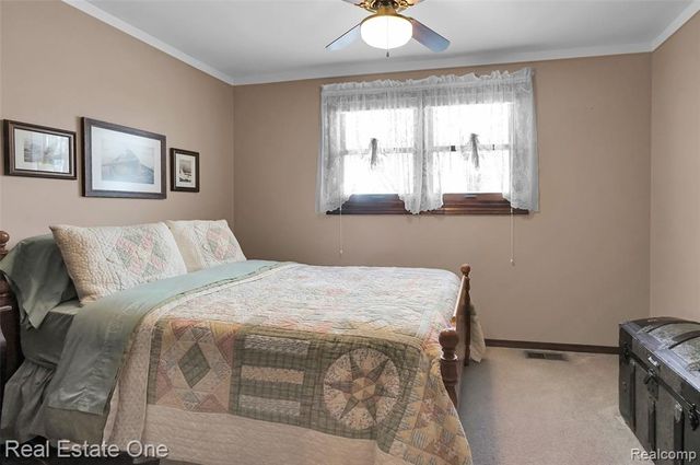 38133 Jamison Street, Livonia, MI 48154