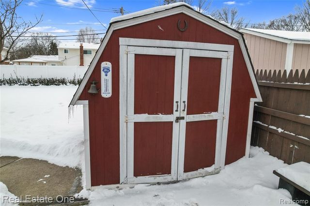 38133 Jamison Street, Livonia, MI 48154