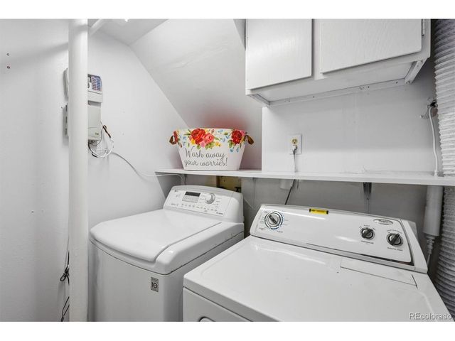 19682 E Batavia Dr, Aurora, CO 80011