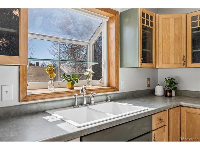 19682 E Batavia Dr, Aurora, CO 80011