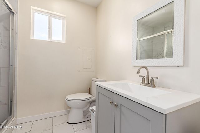 6420 W VAN BUREN Street B4, Phoenix, AZ 85043