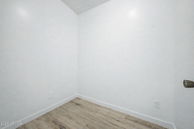6420 W VAN BUREN Street B4, Phoenix, AZ 85043