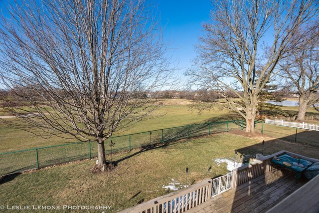 409 N Ashbury Avenue, Bolingbrook, IL 60440