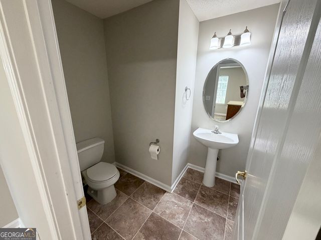 2015 Village Run Drive, Mcdonough, GA 30252