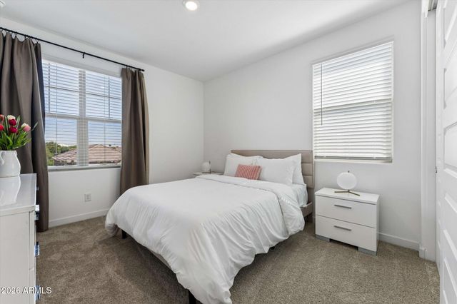 9443 W SELLS Drive, Phoenix, AZ 85037