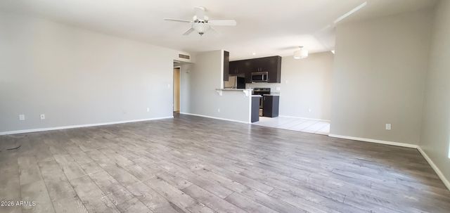 13423 N 8TH Street D, Phoenix, AZ 85022
