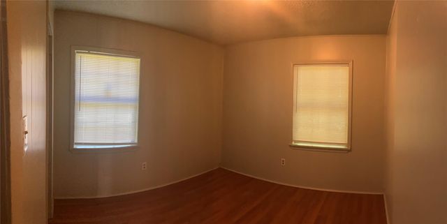 3018 Robinson Blvd, Texas City, TX 77590