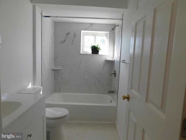 846 CUMBERLAND ST, Gloucester City, NJ 08030