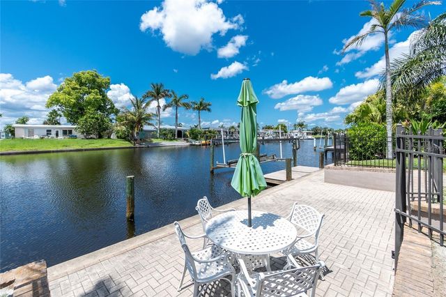 330 WEBER TERRACE, Port Charlotte, FL 33952