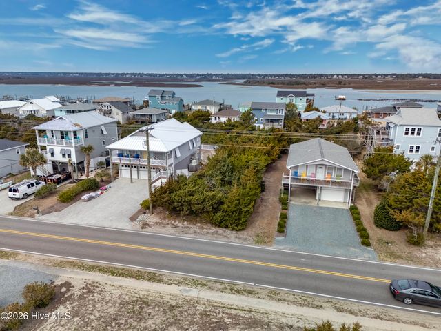 1112 Anderson Boulevard S, Holly Ridge, NC 28445