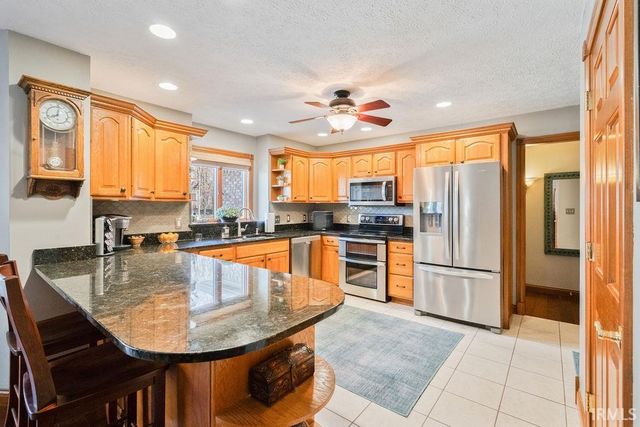 2244 LYNN Drive, Kokomo, IN 46902