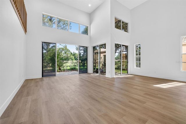9314 FAIRWAY LAKES COURT, Tampa, FL 33647