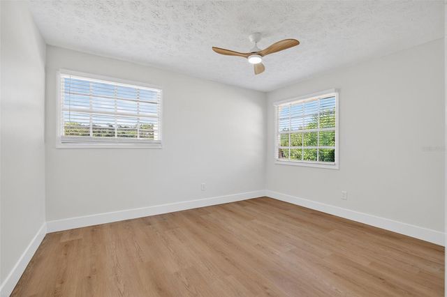 9314 FAIRWAY LAKES COURT, Tampa, FL 33647
