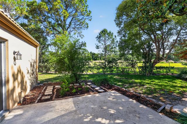 9314 FAIRWAY LAKES COURT, Tampa, FL 33647