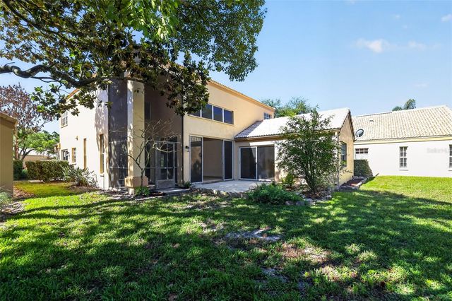 9314 FAIRWAY LAKES COURT, Tampa, FL 33647