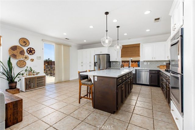 32304 Daisy, Winchester, CA 92596