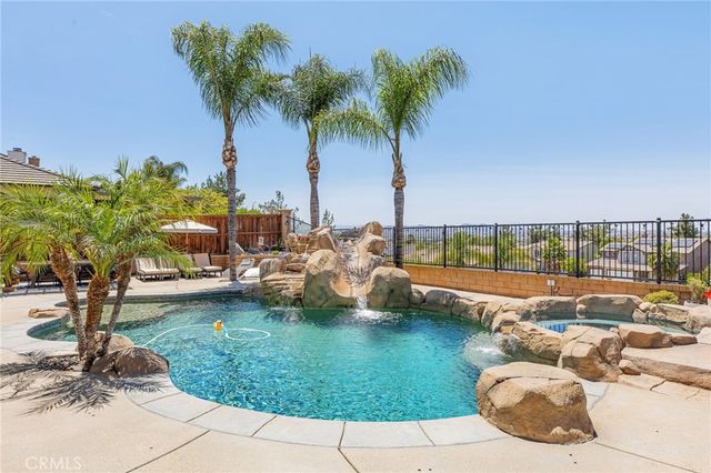 32304 Daisy, Winchester, CA 92596