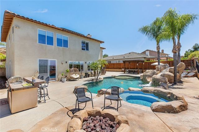 32304 Daisy, Winchester, CA 92596