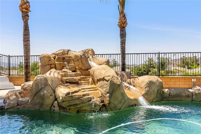 32304 Daisy, Winchester, CA 92596
