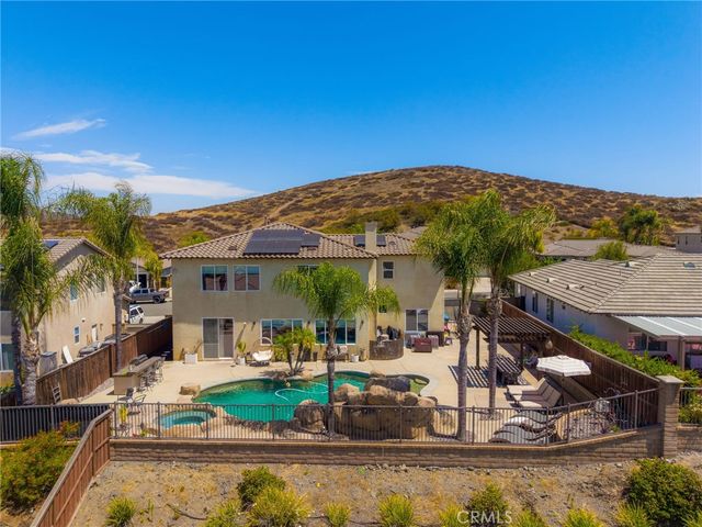 32304 Daisy, Winchester, CA 92596