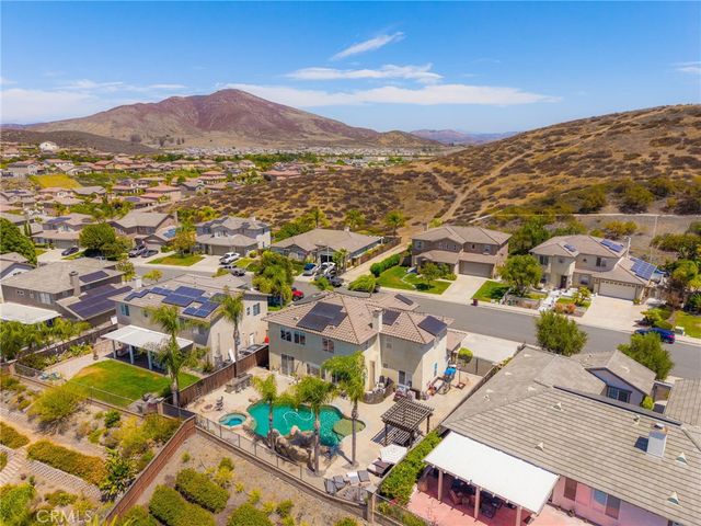 32304 Daisy, Winchester, CA 92596