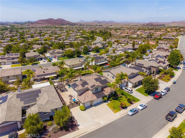 32304 Daisy, Winchester, CA 92596