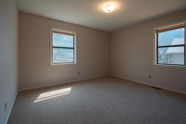 301 S Walnut Street, Walnut Grove, MO 65770