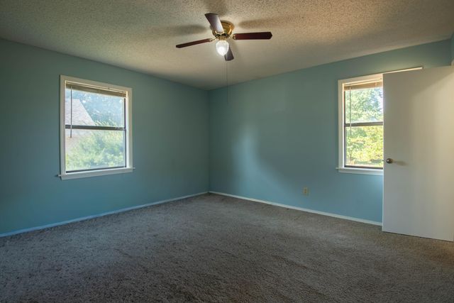 301 S Walnut Street, Walnut Grove, MO 65770