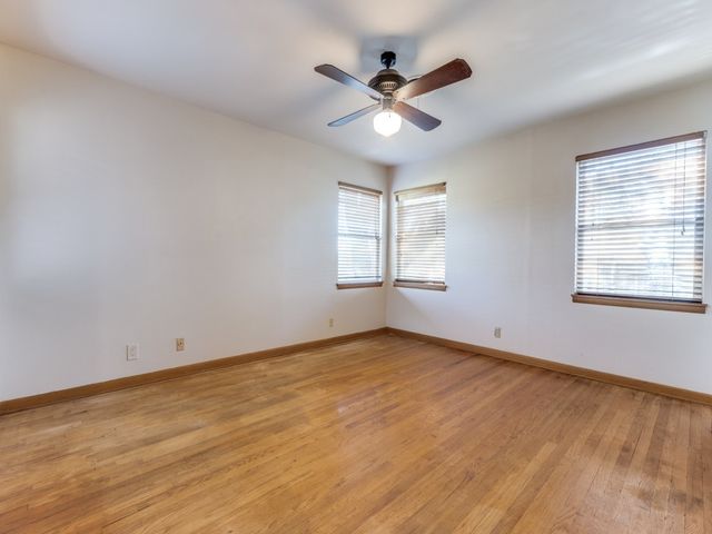 1412 W California Street, Gainesville, TX 76240