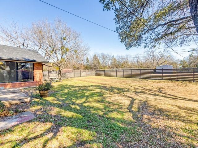 1412 W California Street, Gainesville, TX 76240