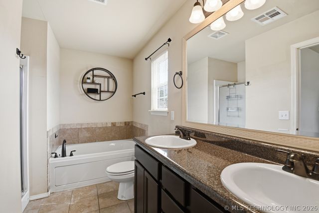 2709 W Charlotte Street, Broken Arrow, OK 74011