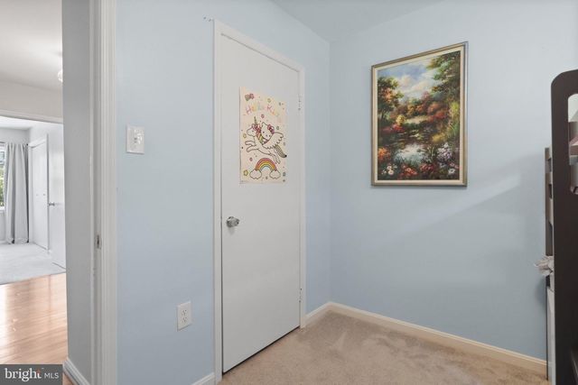 2802 HYSON LN, Falls Church, VA 22043