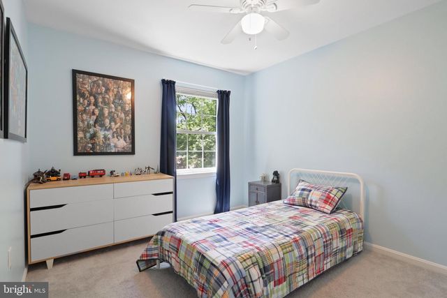 2802 HYSON LN, Falls Church, VA 22043