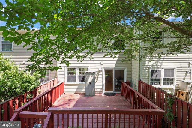 2802 HYSON LN, Falls Church, VA 22043