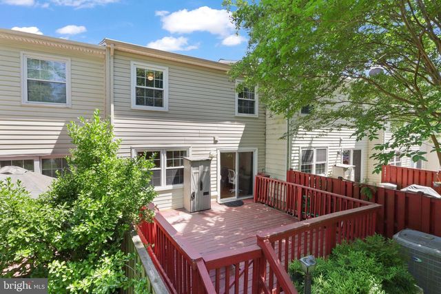 2802 HYSON LN, Falls Church, VA 22043