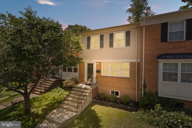 2802 HYSON LN, Falls Church, VA 22043