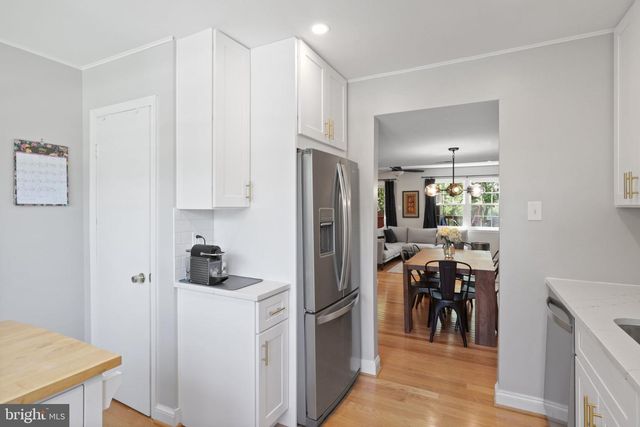 2802 HYSON LN, Falls Church, VA 22043