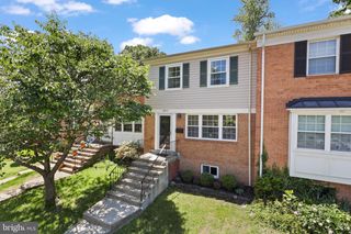 2802 HYSON LN, Falls Church, VA 22043