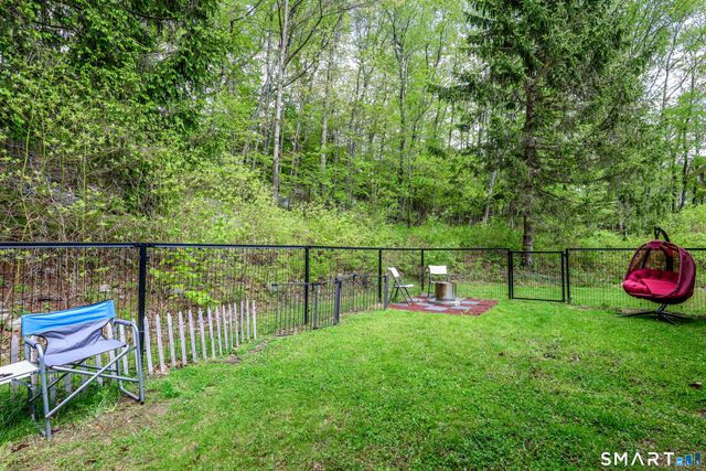 152 State Route 37, New Fairfield, CT 06812