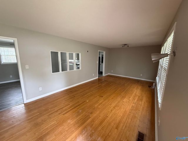 3205 Lewisburg Drive, Huntsville, AL 35810