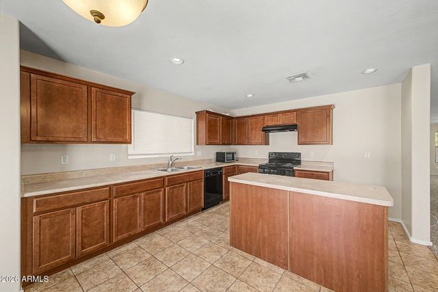17118 N 184th Lane, Surprise, AZ 85374