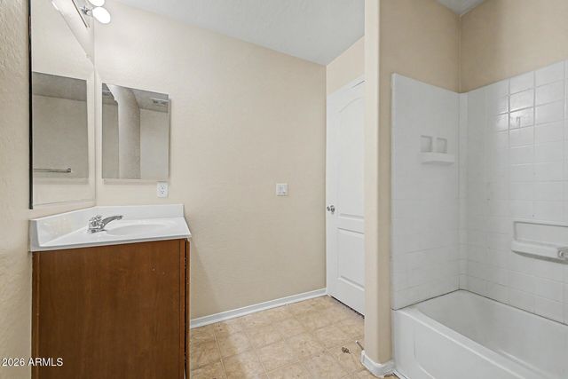 17118 N 184th Lane, Surprise, AZ 85374