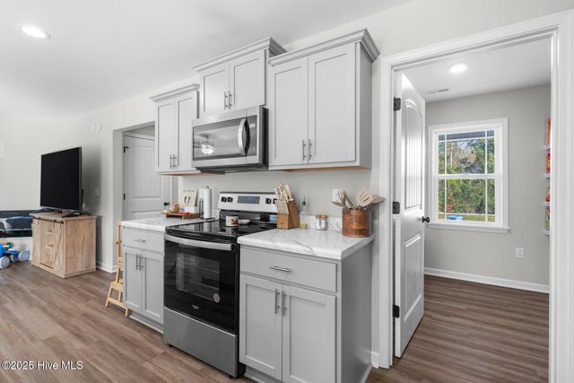 405 Reno Place, Jacksonville, NC 28540