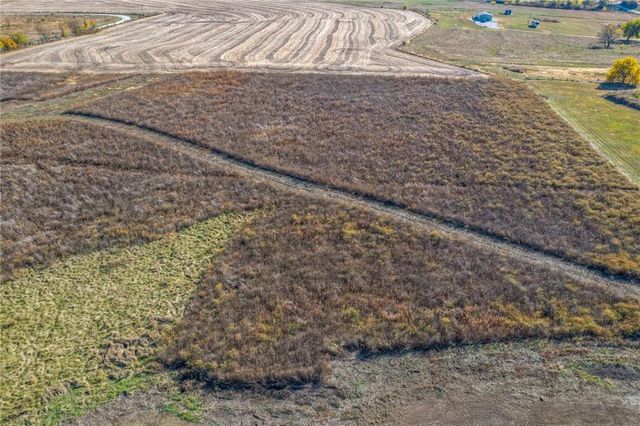 1086 SW 75 th Road, Holden, MO 64040