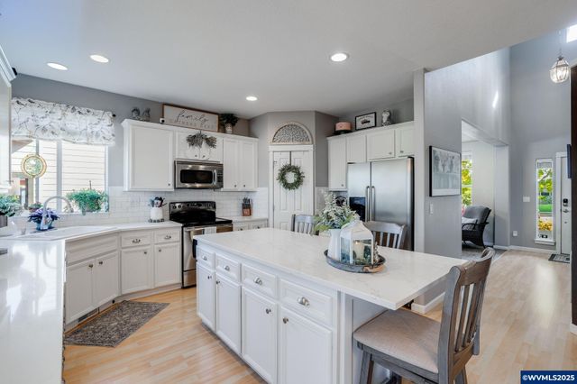 2857 Bald Eagle Av NW, Salem, OR 97304
